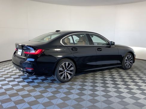 Used 2026 BMW 330i Sedan w/ Convenience Package image 7