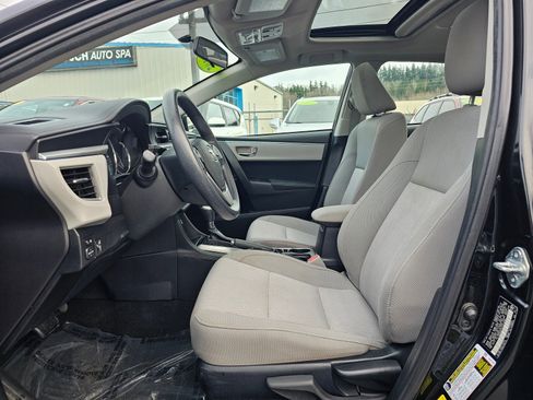 Used 2014 Toyota Corolla LE image 25