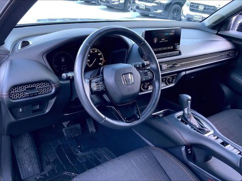 Used 2024 Honda HR-V Sport image 17