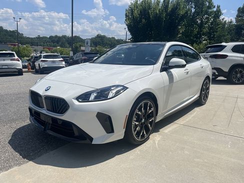 Used 2026 BMW 228i w/ Premium Package image 4