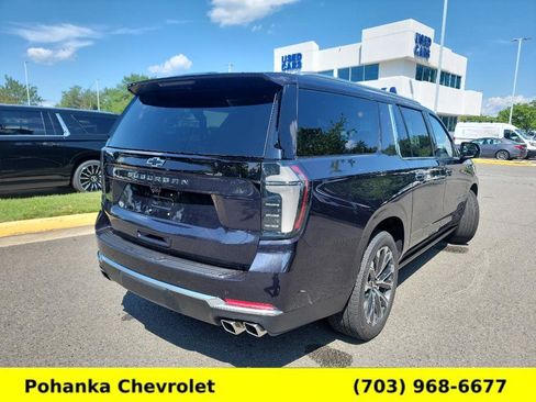 New 2025 Chevrolet Suburban High Country image 7
