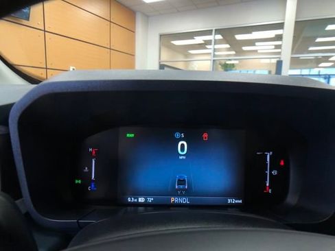 New 2025 Ford Maverick XLT w/ XLT Luxury Package image 14