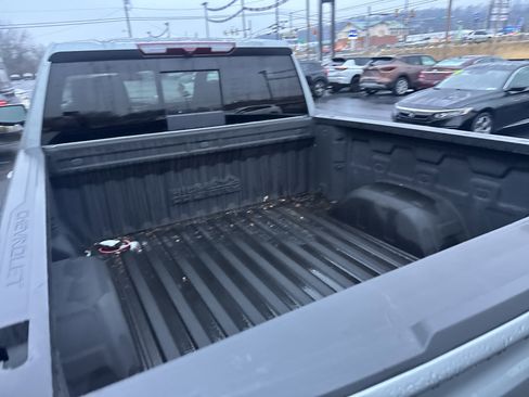 Used 2023 Chevrolet Silverado 1500 High Country w/ Z71 Off-Road Package image 5