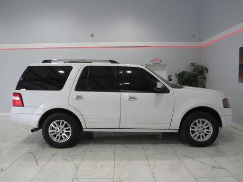 Used 2012 Ford Expedition Limited RWD image 2
