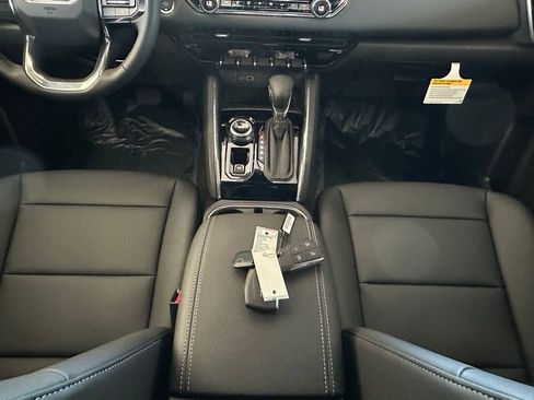 New 2026 GMC Canyon Elevation w/ Convenience Package image 20