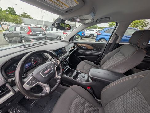 Used 2019 GMC Terrain SLE w/ Driver Convenience Package AWD/4WD image 14