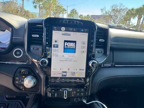 Used 2024 RAM 1500 Limited image 39