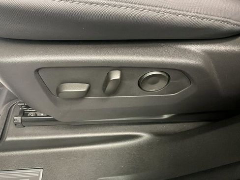 Used 2025 GMC Hummer EV 2X image 11