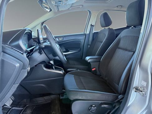 Used 2021 Ford EcoSport SE w/ SE Convenience Package image 12