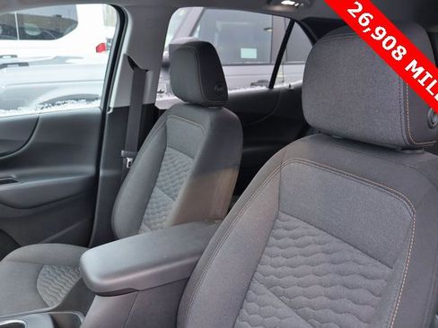 Used 2020 Chevrolet Equinox LT image 10