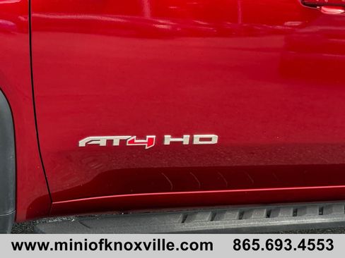 Used 2024 GMC Sierra 2500 AT4 w/ AT4 Premium Plus Package AWD/4WD image 10