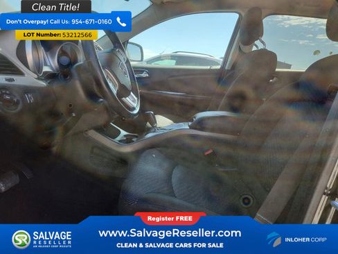 Used 2019 Dodge Journey SE w/ Premium Group FWD image 9
