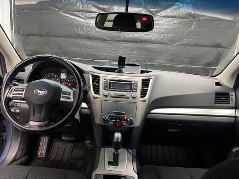 Used 2013 Subaru Outback 2.5i Premium w/ All-Weather Pkg image 10
