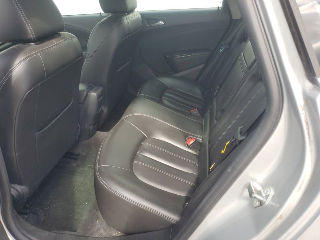Used 2015 Buick Verano Leather FWD image 10