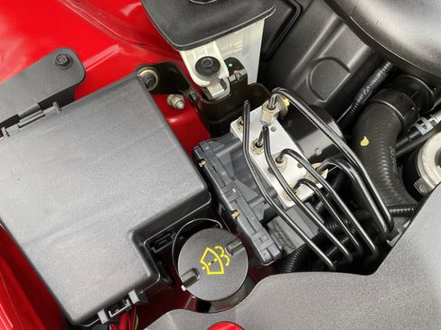 Used 2002 Ford Thunderbird Deluxe RWD image 99