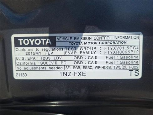 Used 2015 Toyota Prius C Two w/ Preferred Accessory Package FWD image 22