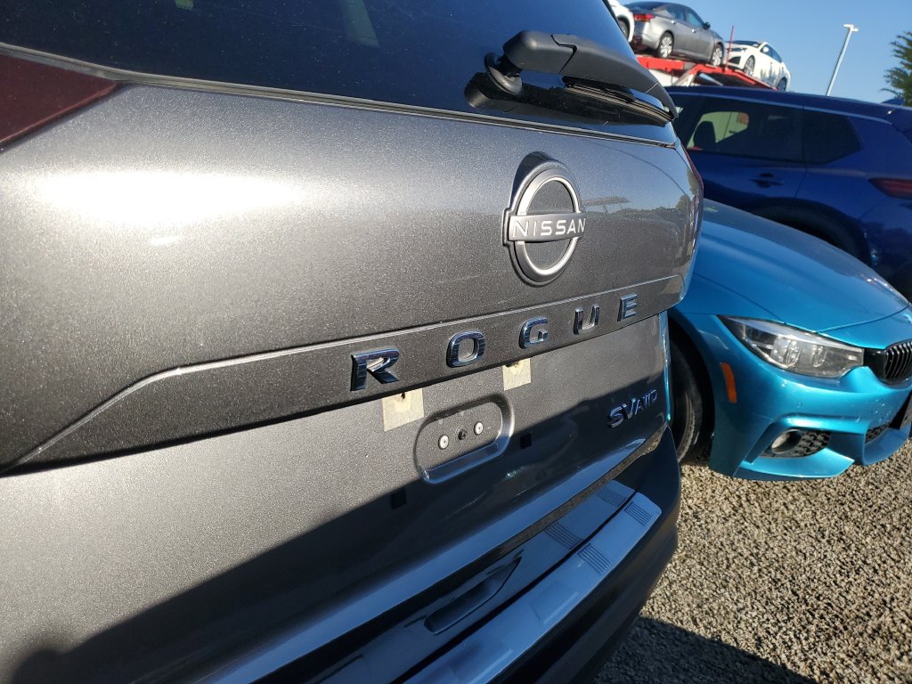 Certified 2023 Nissan Rogue SV AWD/4WD image 17
