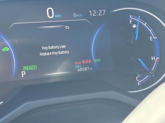 Used 2021 Toyota RAV4 XSE AWD/4WD image 5