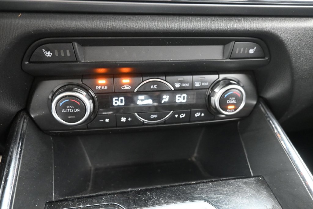 Used 2017 MAZDA CX-9 Touring AWD/4WD image 22
