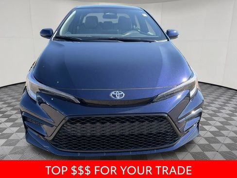 Used 2026 Toyota Corolla SE FWD image 2