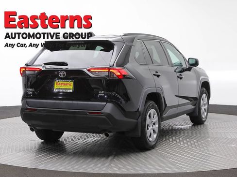 Used 2020 Toyota RAV4 LE w/ All Weather Liner Package AWD/4WD image 5