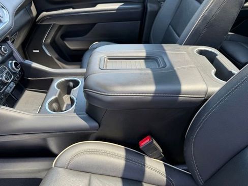 Certified 2023 GMC Yukon SLT w/ SLT Premium Package AWD/4WD image 38