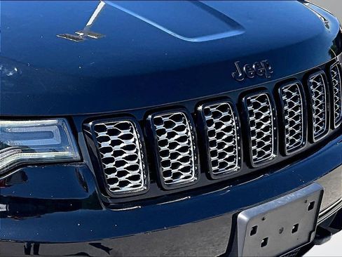Used 2020 Jeep Grand Cherokee Altitude AWD/4WD image 29