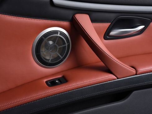 Used 2011 BMW M3 Coupe image 28