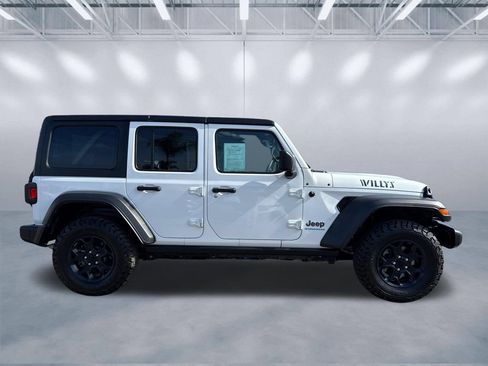 Used 2023 Jeep Wrangler Unlimited w/ 8.4" Radio Group AWD/4WD image 3