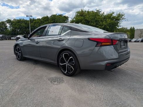 Used 2024 Nissan Altima 2.5 SR FWD image 5