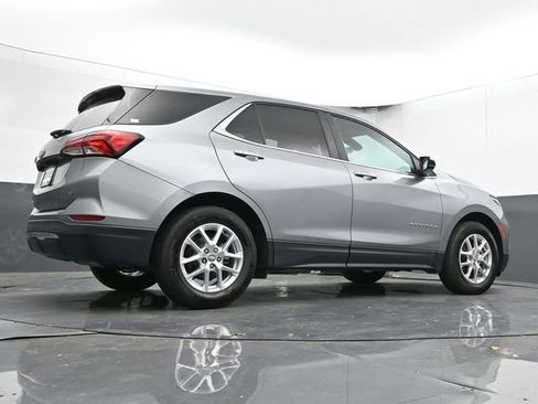 Used 2023 Chevrolet Equinox LT image 49