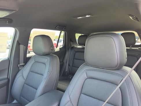 New 2027 Chevrolet Equinox LT w/ Convenience Package II AWD/4WD image 23