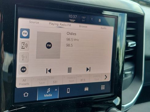 New 2026 RAM 1500 4x4 Crew Cab image 19