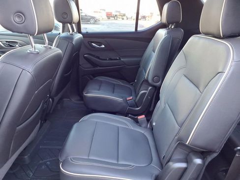 Certified 2023 Chevrolet Traverse Premier image 12