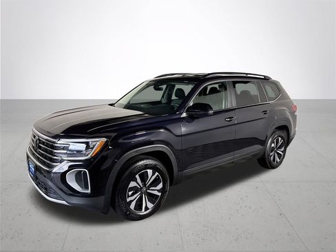Certified 2025 Volkswagen Atlas SE AWD/4WD image 2