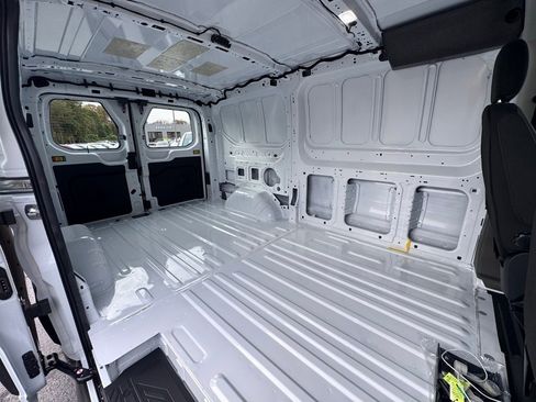 New 2026 Ford Transit 150 Low Roof image 24