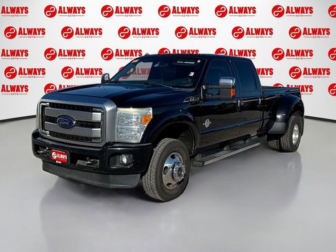 Used 2016 Ford F350 Platinum image 1
