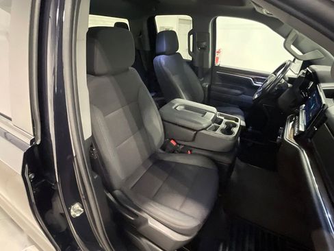 Used 2022 Chevrolet Silverado 1500 RST AWD/4WD image 29