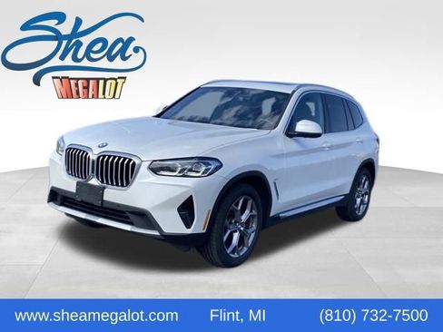 Used 2023 BMW X3 xDrive30i AWD/4WD image 1