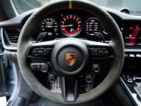 Used 2023 Porsche 911 GT3 RS RWD image 52