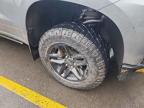 Used 2019 Chevrolet Silverado 1500 LT Trail Boss image 5