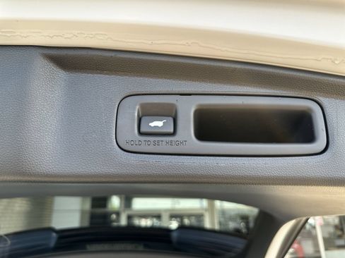 Used 2024 Honda CR-V Sport Touring image 33