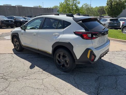 Used 2024 Subaru Crosstrek 2.5i Sport AWD/4WD image 9