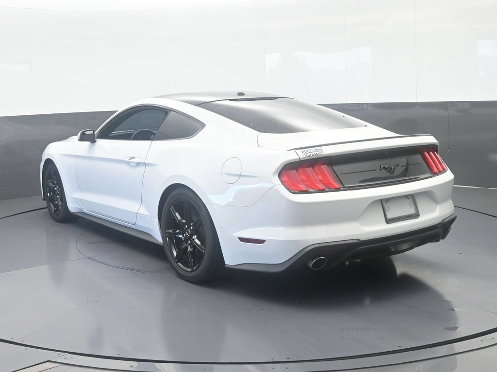 Used 2019 Ford Mustang Coupe w/ Black Accent Package RWD image 4