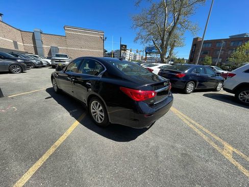 Used 2015 INFINITI Q50 Premium w/ Navigation Package AWD/4WD image 6