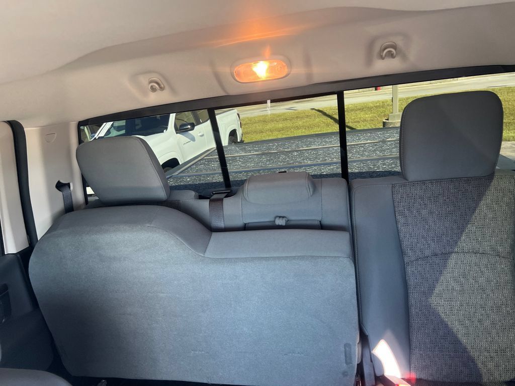 Used 2017 RAM 1500 Big Horn AWD/4WD image 22