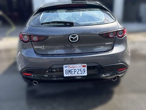 Used 2019 MAZDA MAZDA3 Hatchback FWD image 6