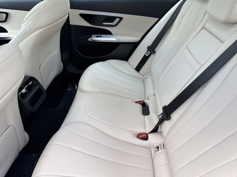 Certified 2025 Mercedes-Benz E 350 Sedan image 22