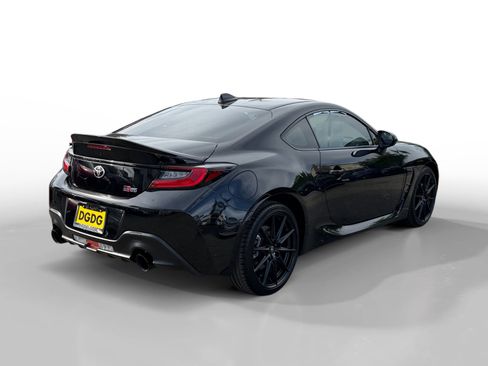 Used 2024 Toyota GR86 Premium image 5