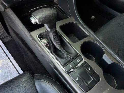 Used 2020 Kia Optima SE FWD image 35